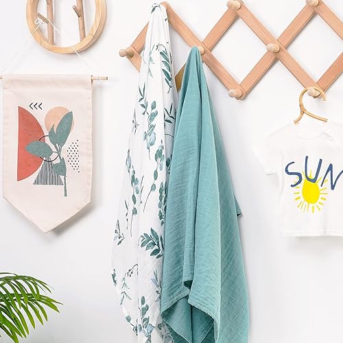 Miniatura 7 de BabyWhale Juego de manta de muselina para envolver con hojas de eucalipto bohemio y manta sólida para bebés niños y niñas, suave como la seda, 47 x