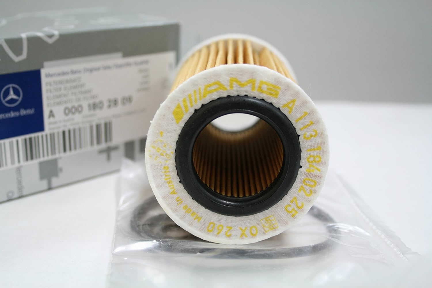 Mercedes-Benz 000 180 28 09, Engine Oil Filter