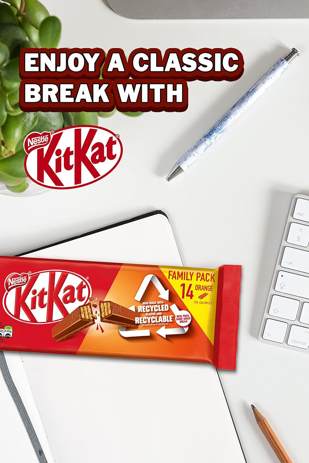 KitKat Fingers Original 14x20g, 289g, A delicious chocolate bar of 2 fingers of crispy wafer biscuit covered with smooth milk chocolate