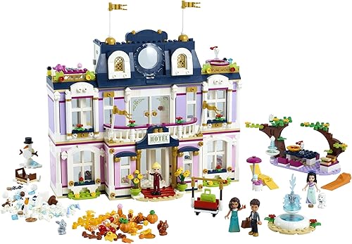Miniatura 2 de LEGO Friends Heartlake City Grand Hotel 41684 Kit de construcción incluye minimuñecas Emma, Stephanie, River y Amelia nuevo 2021 (1,308 piezas)