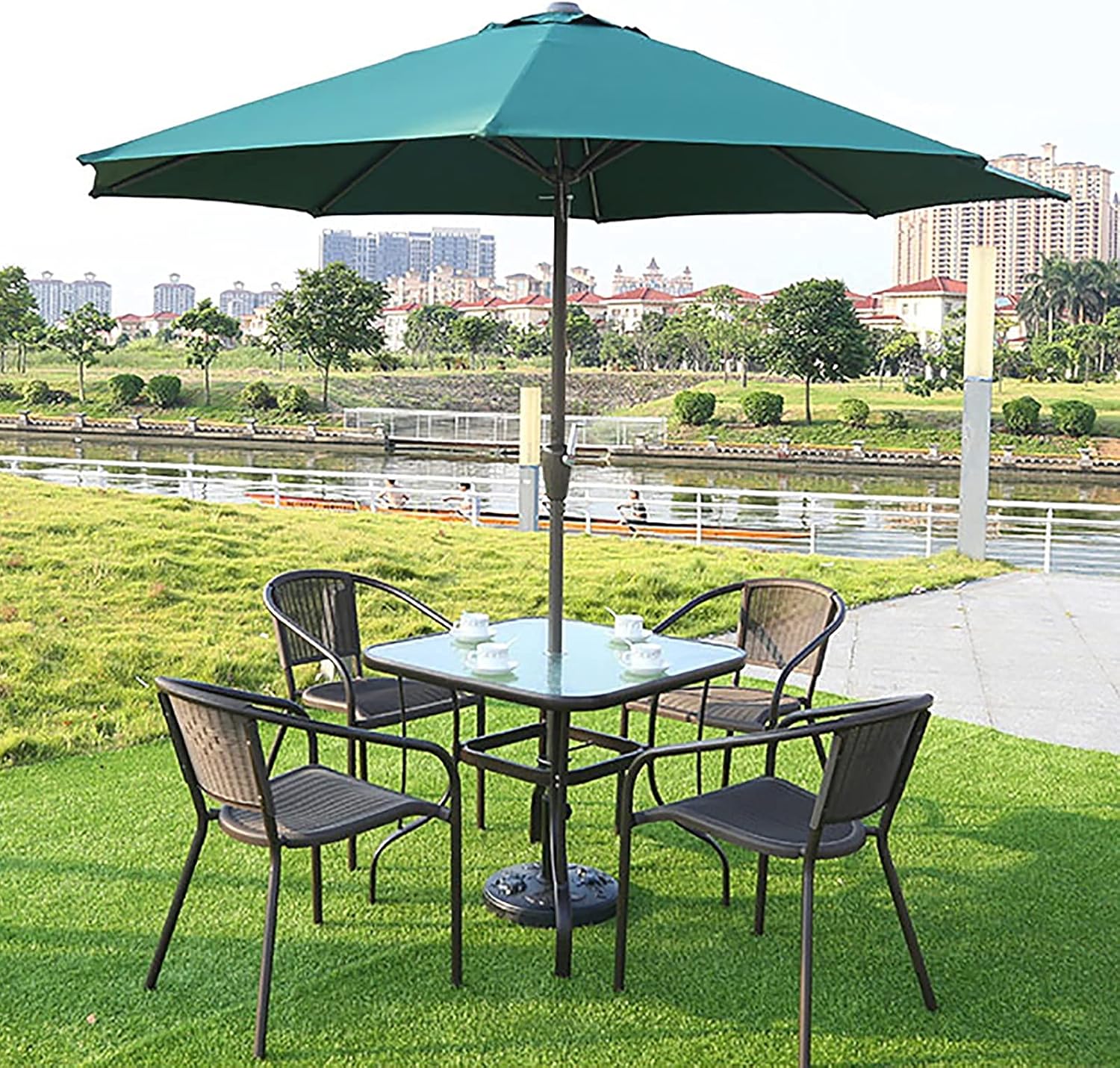 Outdoor Aluminium ParasolNordic Style Green Patio Umbrella, 2.7m Sun Protection Garden Parasol with Crank and 8 Ribs, Umbrella for Deck Beach Pool good
