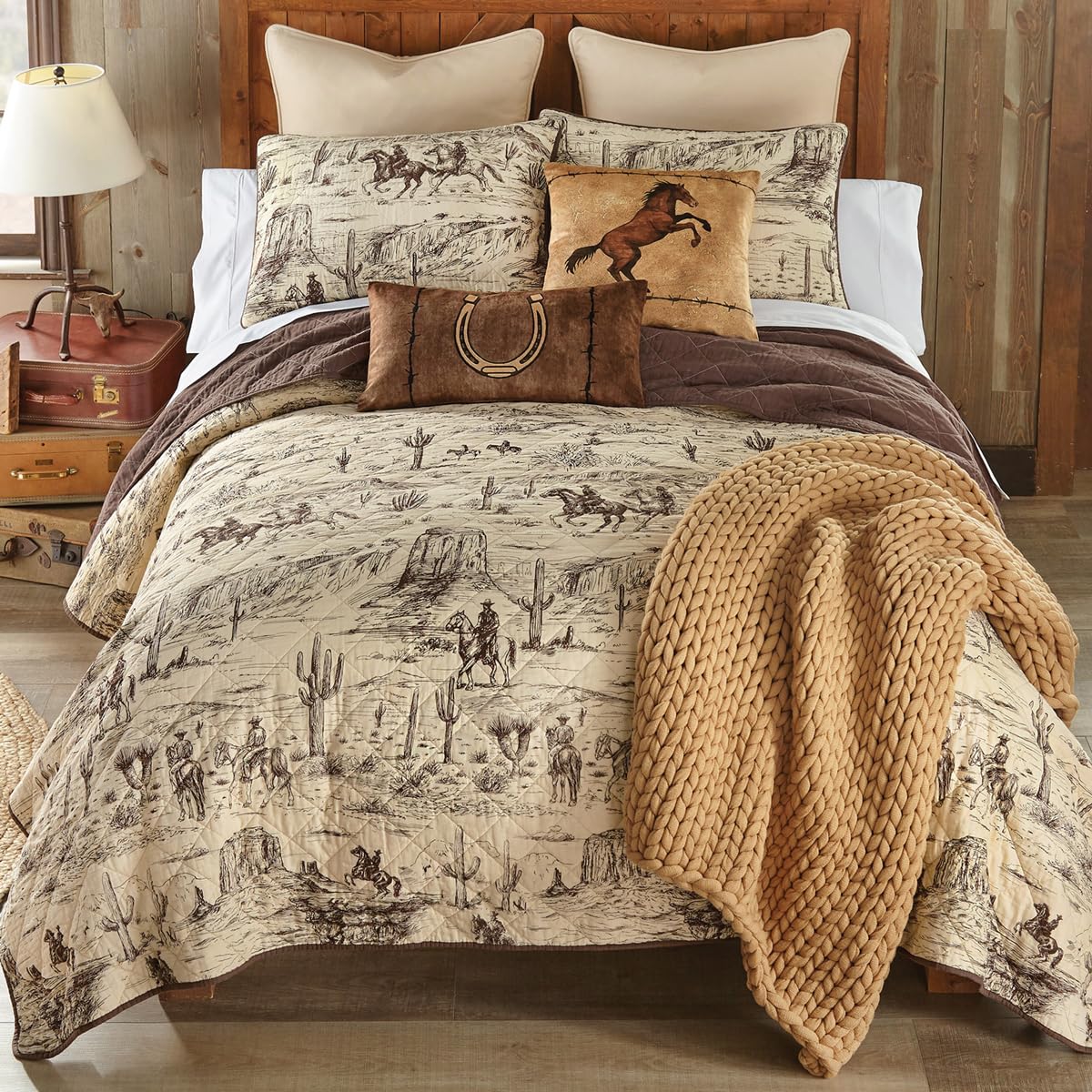 BLACK FOREST DECOR Ranch Hand Toile Western Quilt Bed Set - Twin