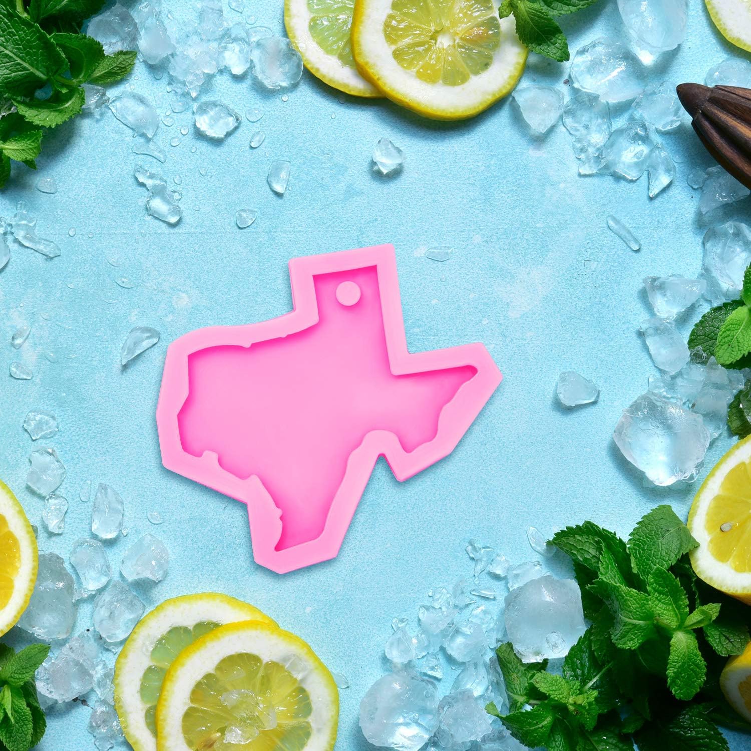 2 Pieces Map Silicone Mold Silicone Keychain Mold America Texas State Map Keychain Silicone Mold with Hole, Candy Chocolate Fondant Mold with 10 Pieces Key Rings for DIY Keychain, Soap, Pudding, Pink