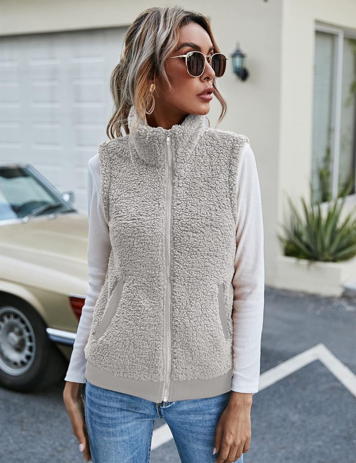 LOMON Womens Fuzzy Fleece Vest, Casual Warm Sleeveless Zip Up Sherpa Vest Jacket with Pockets for Fall/Winter - Image 3