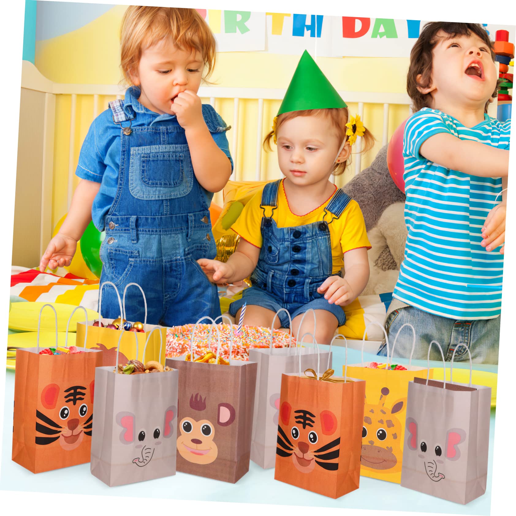 GOOHOCHY 24 Stück Papiertüten mit Henkel aus Kraftpapier für Kindergeburtstage Geschenktüten mit Tiermotiven 21x15x8cm als Partytüten für Kinder