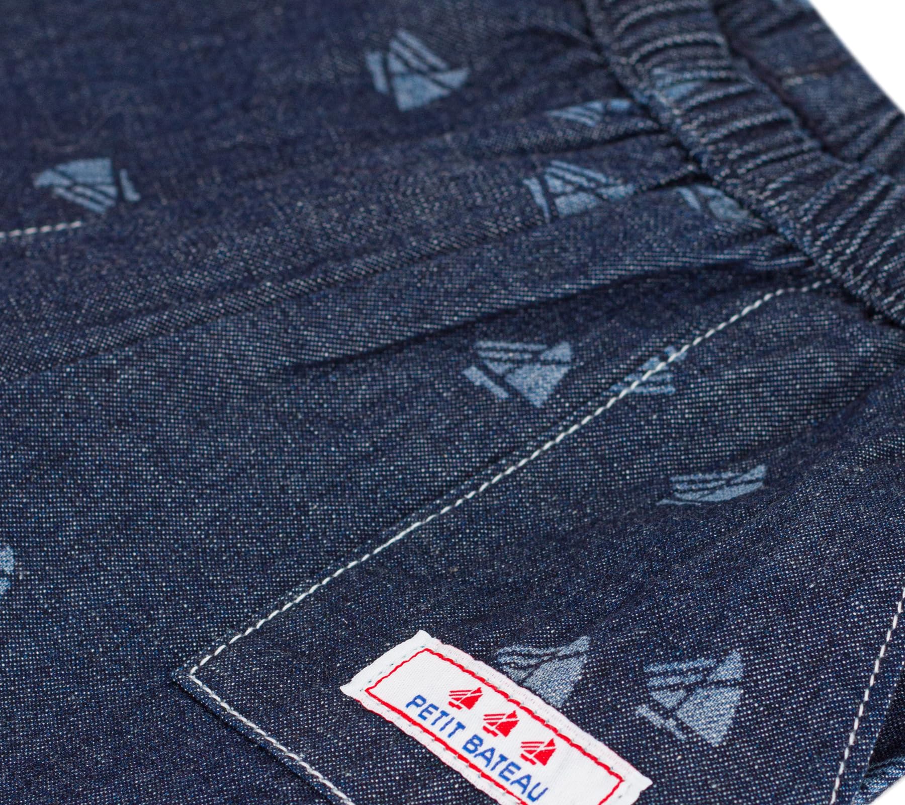 Petit Bateau Baby-Hose aus Denim mit Bootsmuster