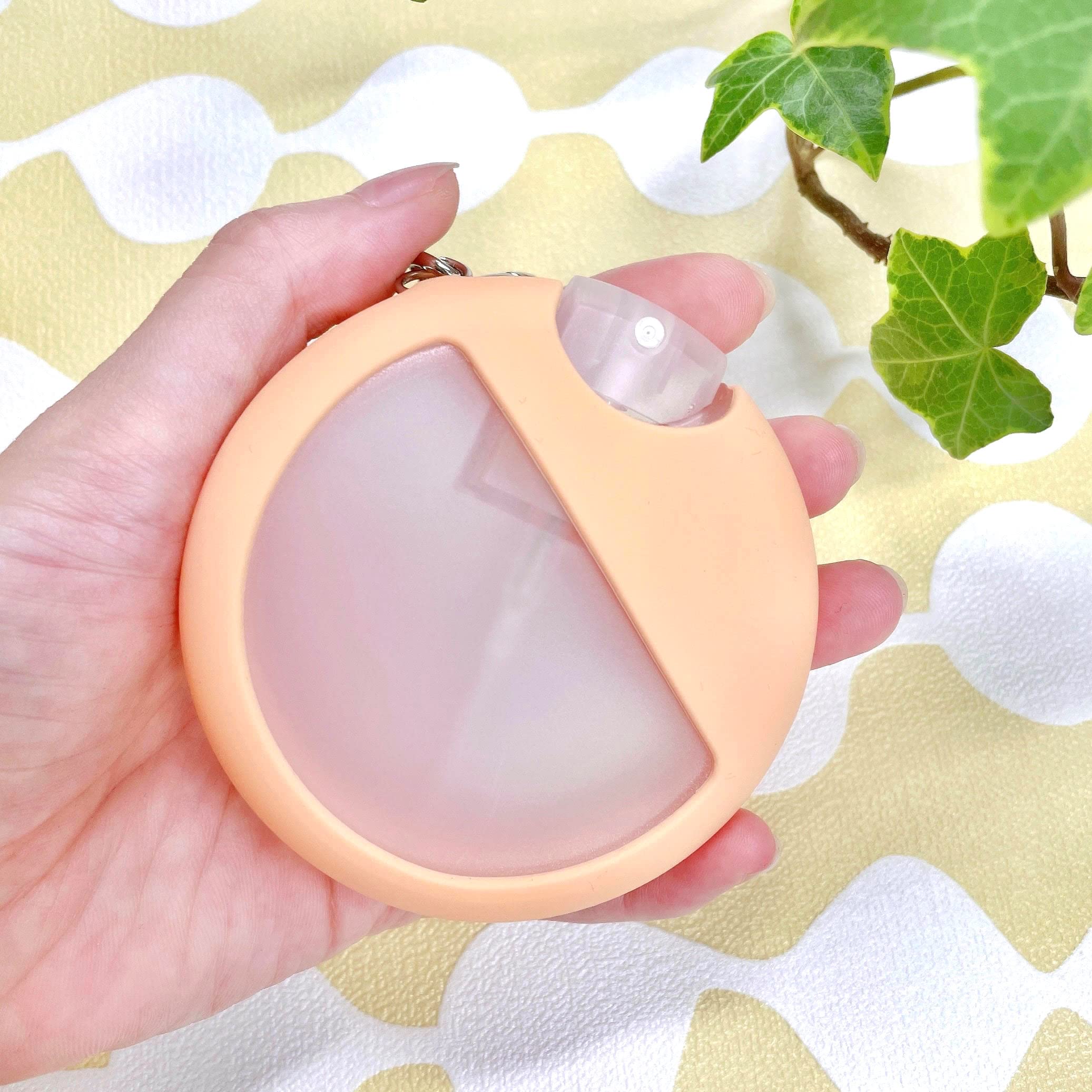 Amazon.co.jp: 【シリコンケース付 丸型 スプレー容器】25ml レッド