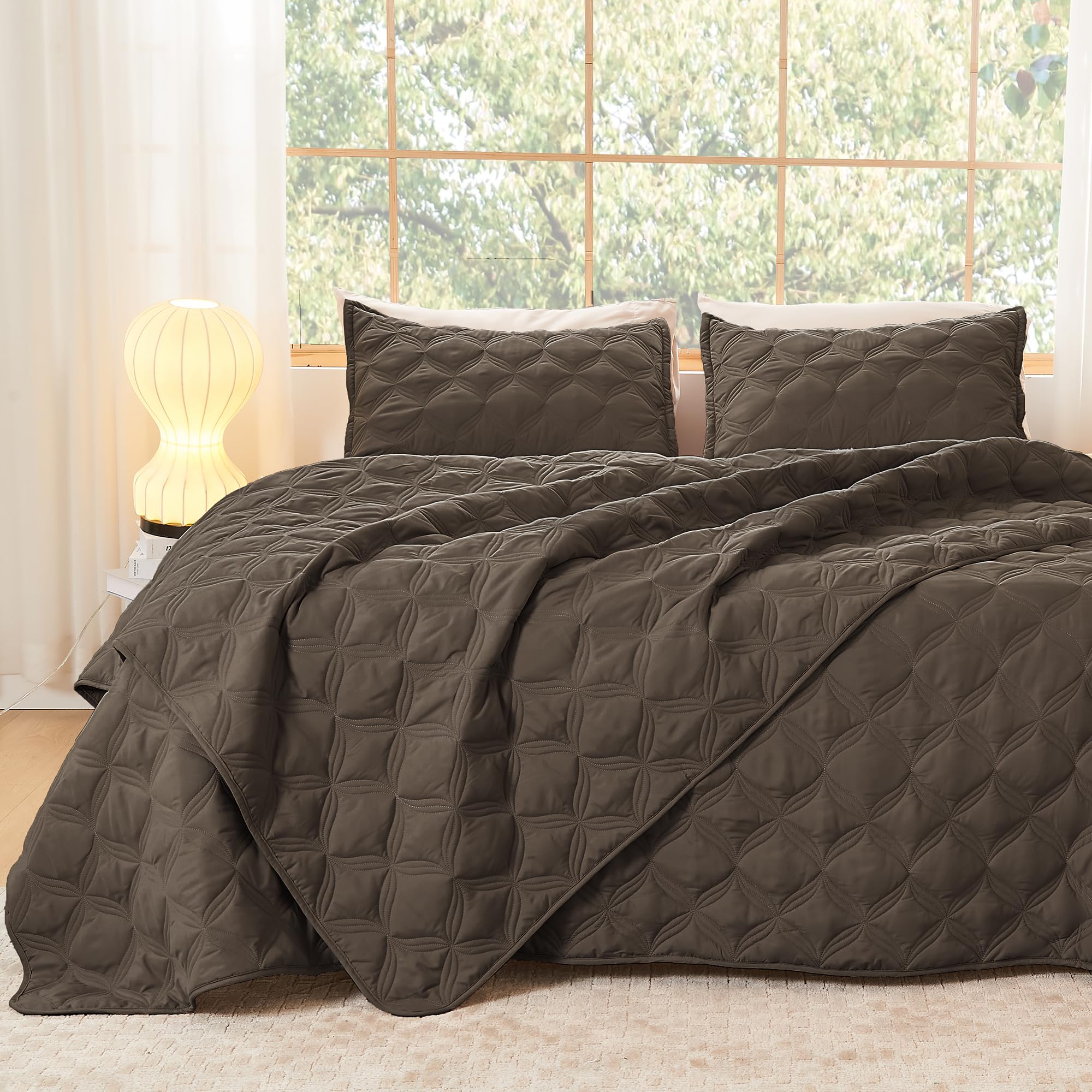 Litanika Oversized King Quilt Bedding Set,120x120Inch Super King Chocolate Comforter Bedspreads Lightweight Bed Coverlets Boho Bedding Cover Decor All Season, 3 Pieces (1 Quilt, 2 Pillowcases) โ image 1