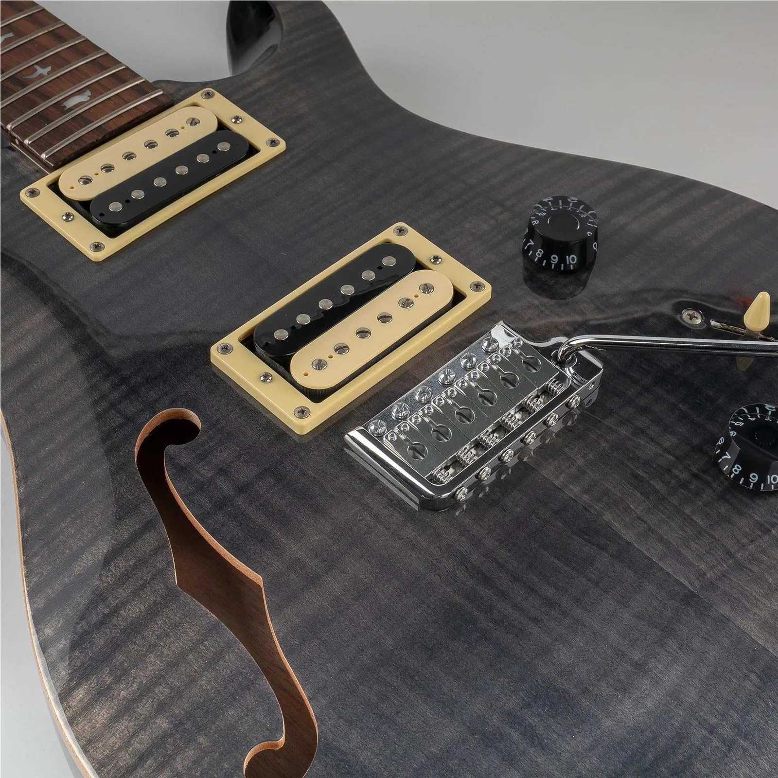 Mostek Gitarowy 52,5 Mm W Całości Z Litego Mosiądzu 6 Śrubowy Mostek Tremolo Z Blokiem Do Gitary Elektrycznej Trwały(Chrome)