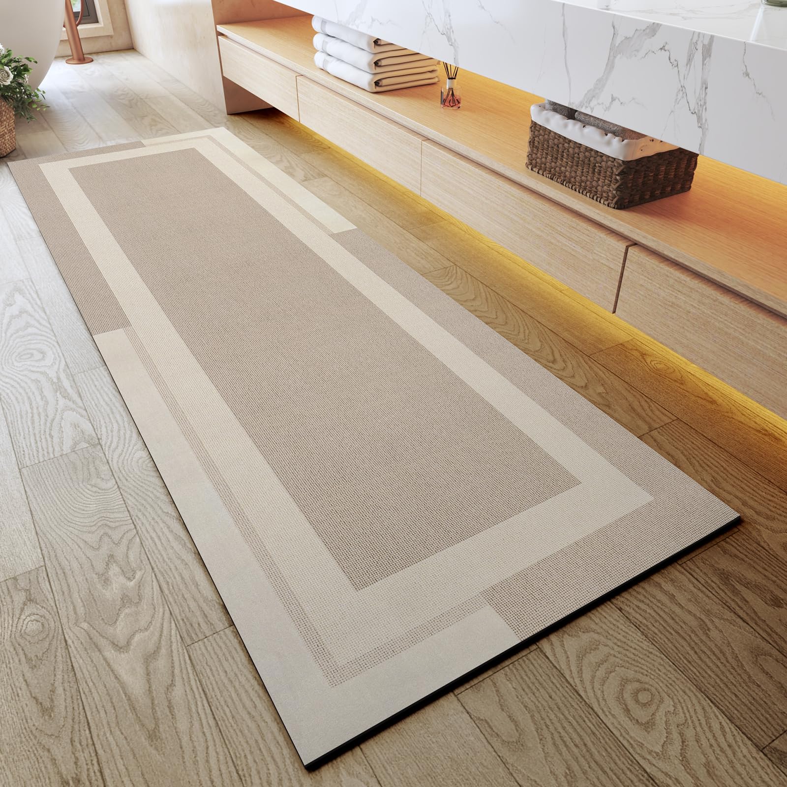 Quqei Extra Long Non Slip Bathroom Runner Bath Mat, Rubber Backing Ultra Thin Bath Rug Fit Under Door Quick Dry Super Absorbent Washable Shower Mat for Bathroom Floor Bathtub Sink, Beige 60x180 CM