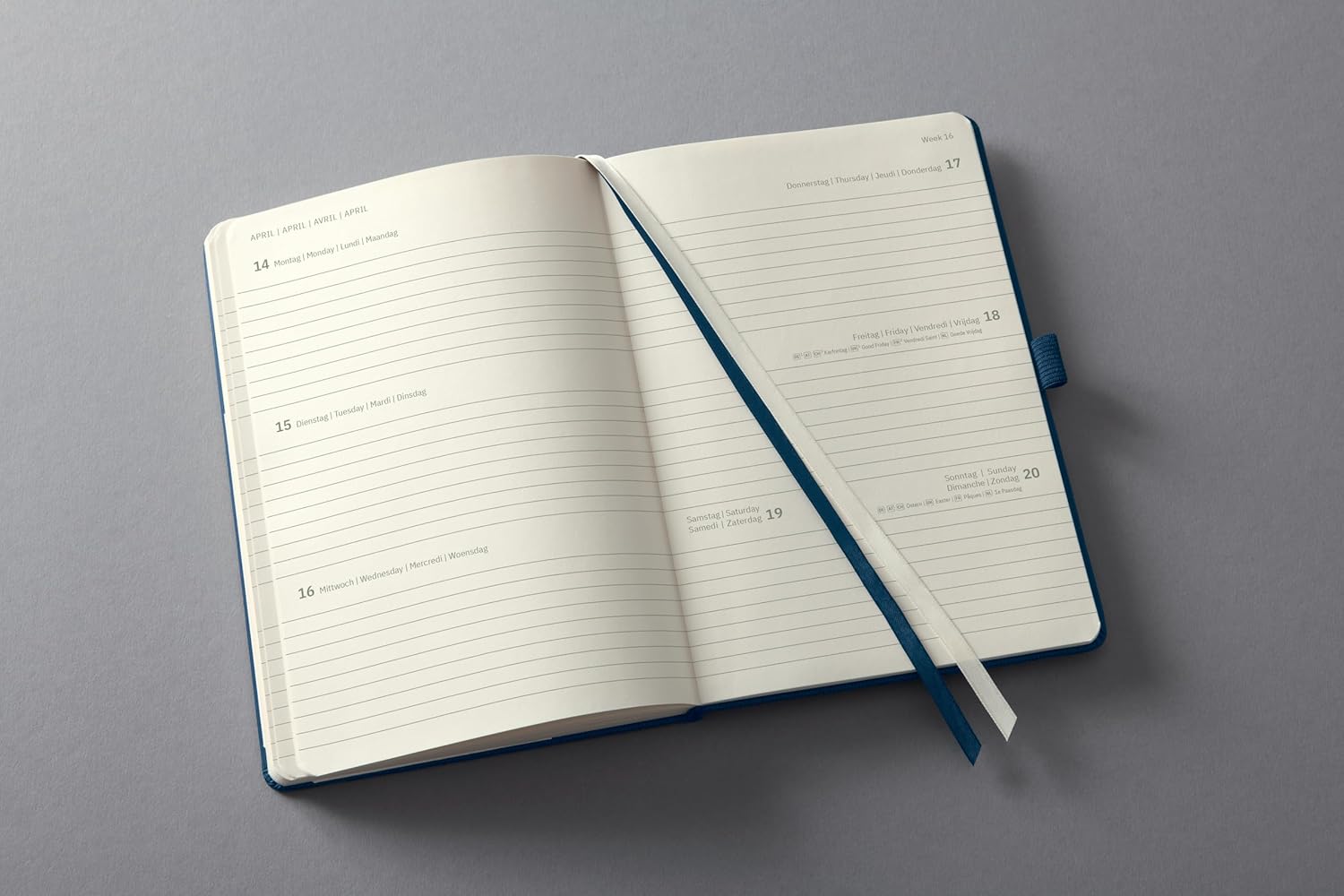 Conceptum Pure Wochenkalender A5 midnight blue 2025