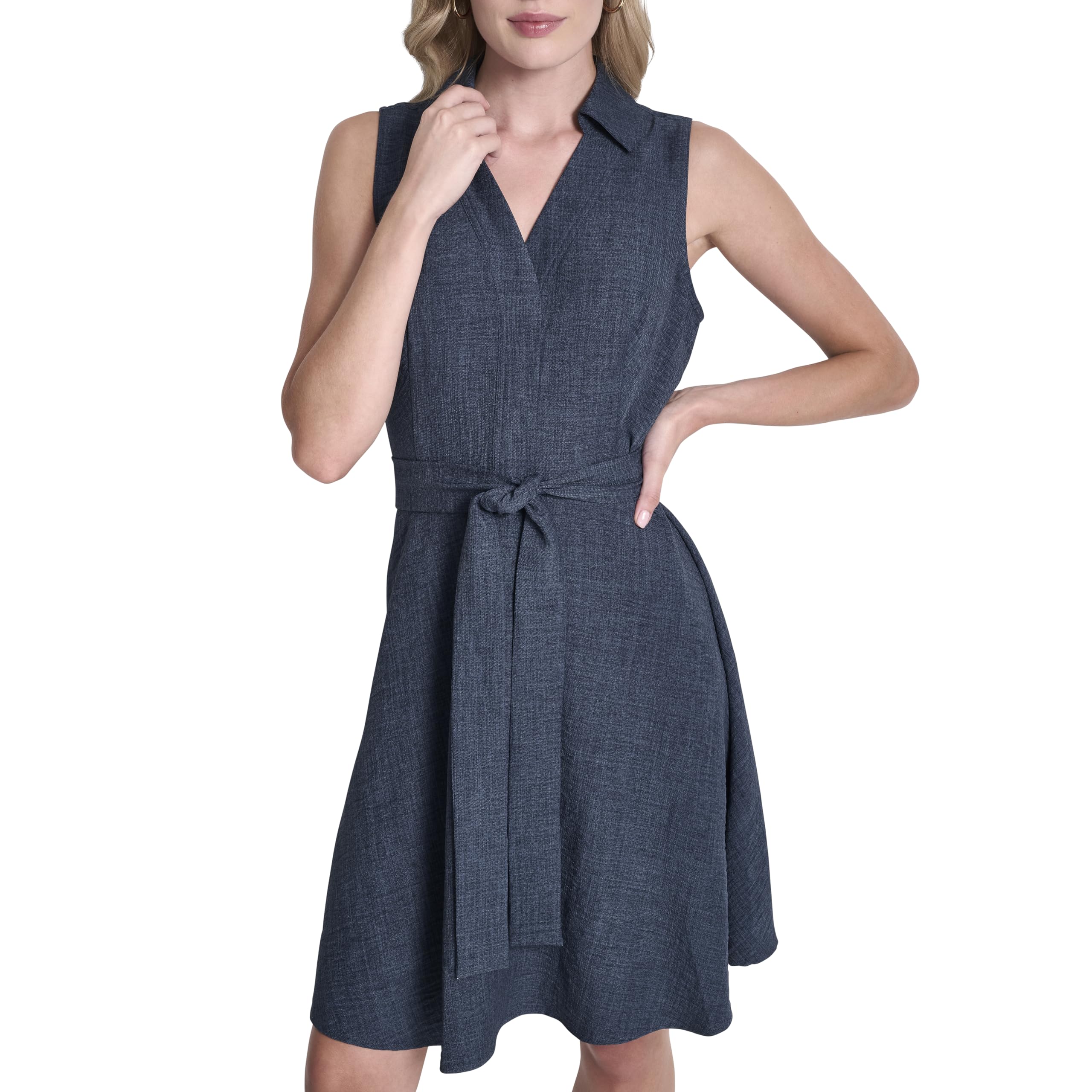 

                                                    DKNY Women's Sleeveless Collared Neck Mélange Wash