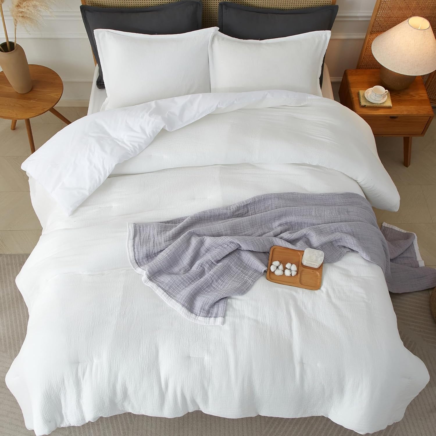 Muslin Comforter Set Queen Size, Cotton Cover & Polyester Filling, Breathable & Linen Like & Suitable for All-Season Use,3 Pieces(1 Comforter 90"x90", 2 Pillow Shams 20"x26"), White - Image 6