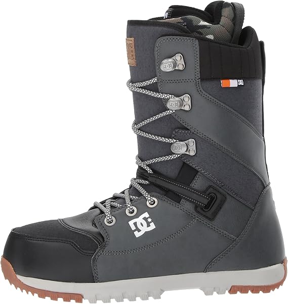 Dc men's mutiny lace snowboard boots Clearance