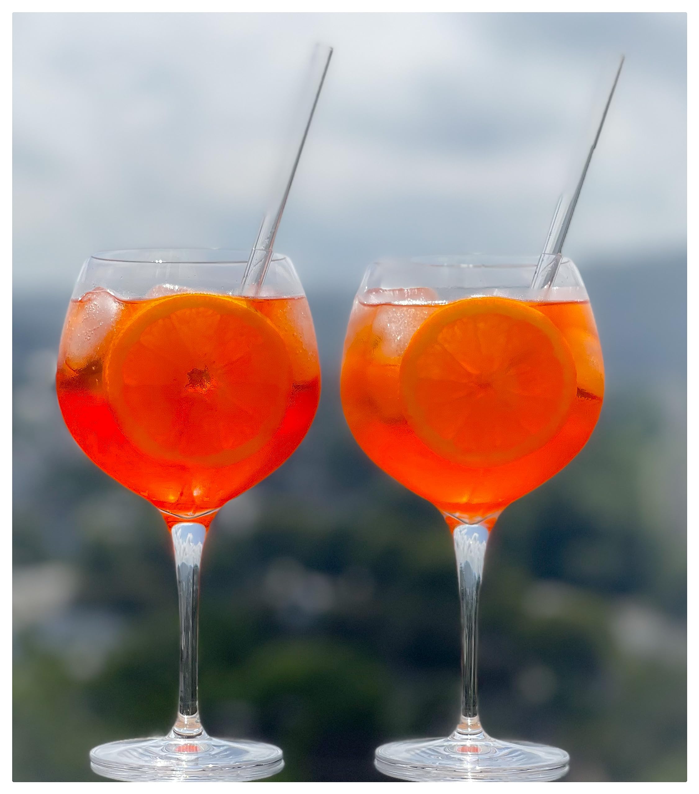 Topkapi Verre Aperol Spritz XL - Lot de 6 verres cristal sans plomb, 700 ml, avec lot de 7 pailles en verre, qualité professionnelle pour bar, salon, terrasse, jardin, restauration et restauration