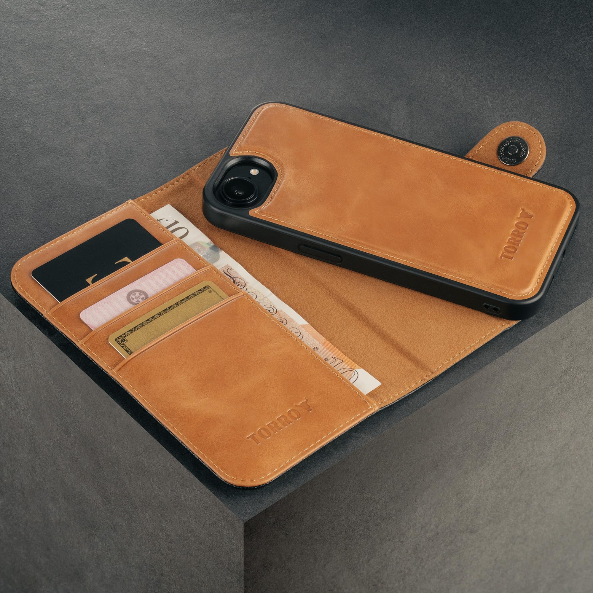 TORRO Premium Leather Case Compatible With IPhone 17 Pro 6