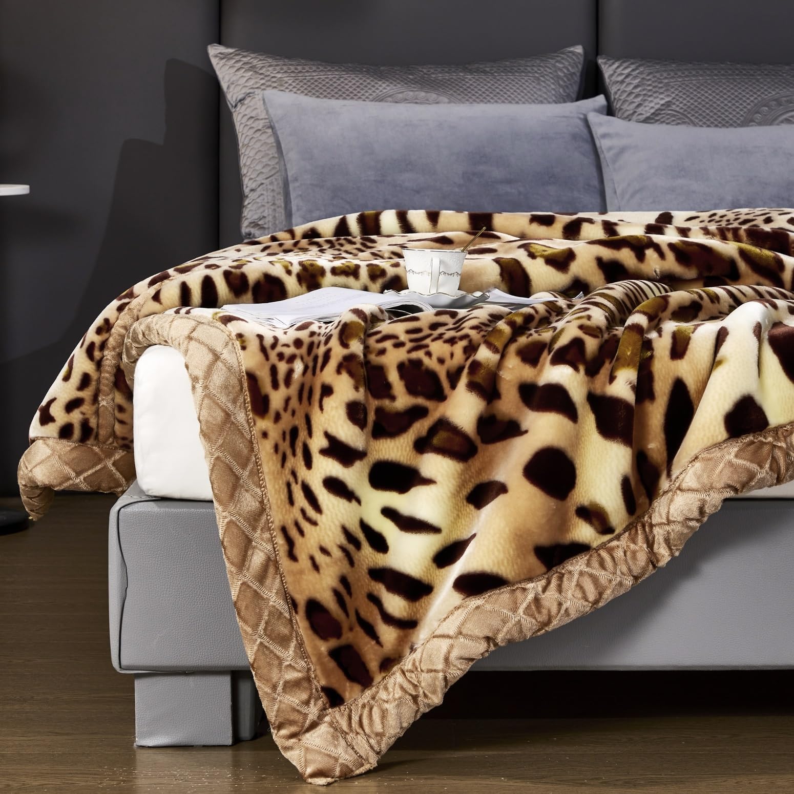 LGYKUMEG Gewichtete Koreanischen Nerzdecke,Fleecedecke, Plüschsamt, King-Size-Größe 150 x 200cm2kg, zweilagig, wendbar, seidig weich, Knitter- und lichtbeständig, warme Decke