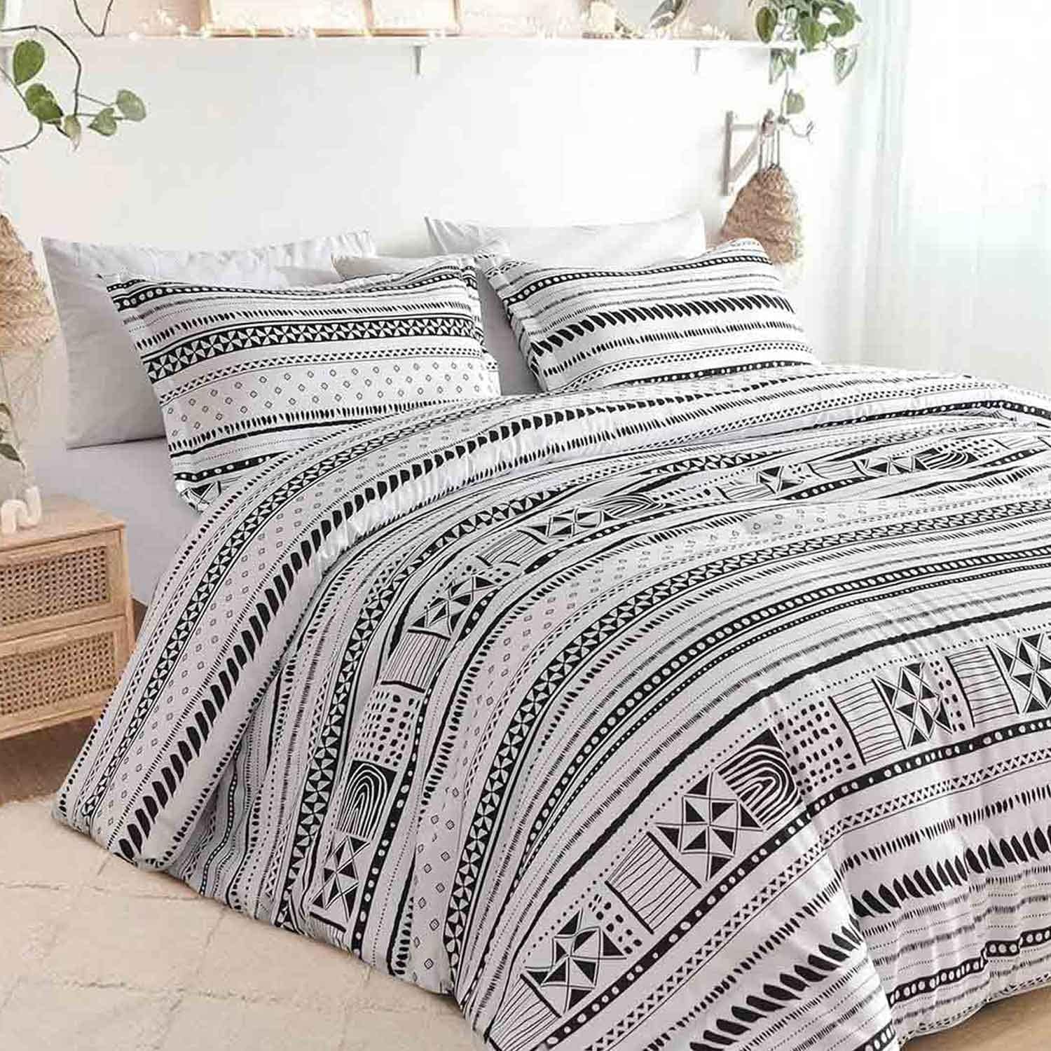 Queen Comforter Set , Black and White Boho Stripe Aztec Pattern Print ...