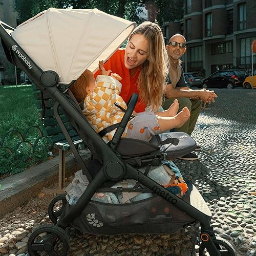 Miniatura 7 de Ergobaby Metro 3 - Cochecito de bebé compacto todo en uno, cochecito de viaje ligero, fácil de plegar con una sola mano para almacenamiento en avión