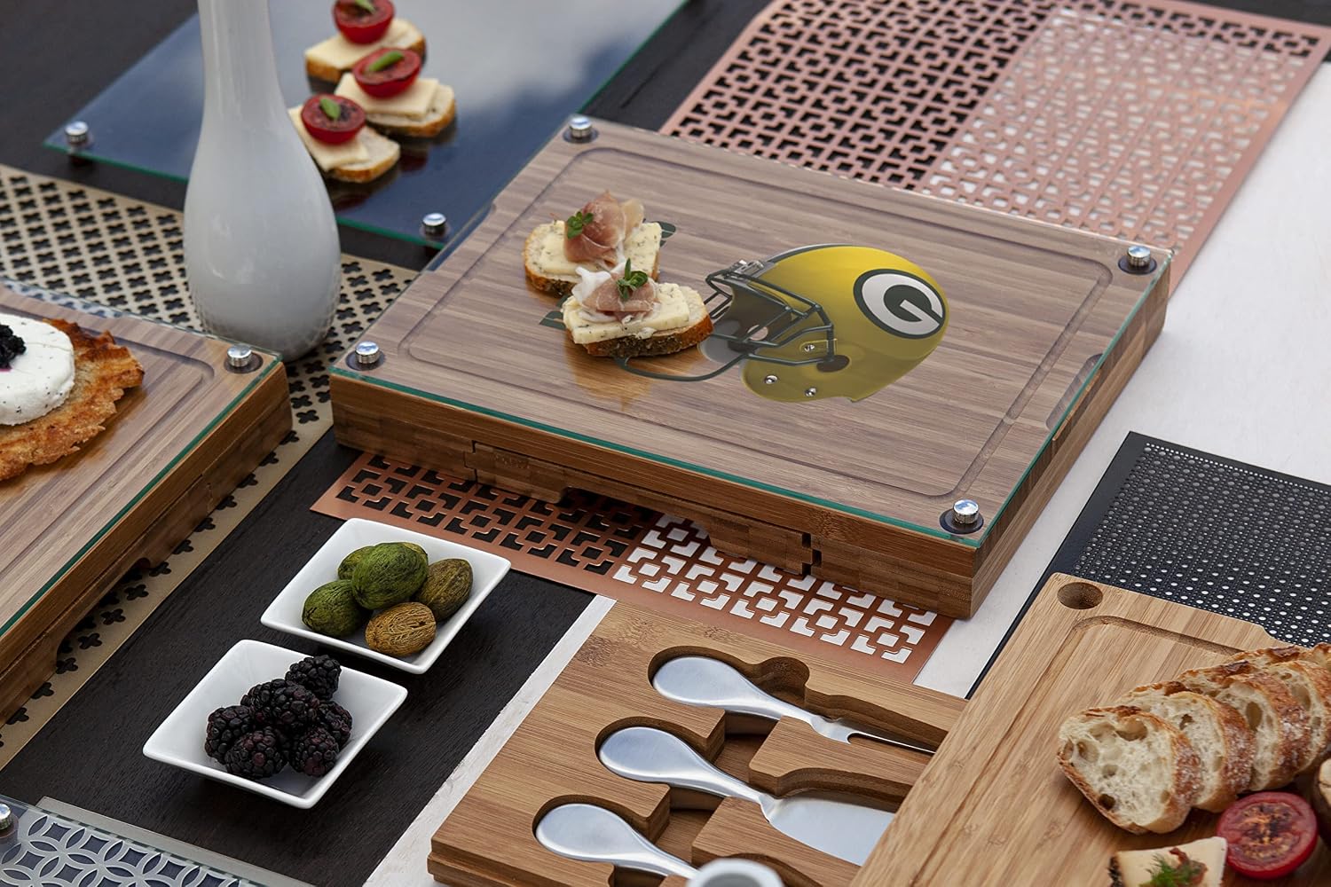 PICNIC TIME NFL Concerto Glass Top Cheese Board and Knife Set - Charcuterie Board Set - Glass Top Cutting Board, (Bamboo)