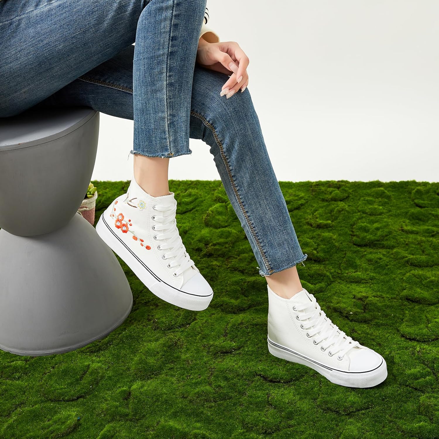 ZGR Womens High Top Canvas Sneakers,Lace-up Canvas Shoes,Casual Tennis Walking Shoes - Image 2