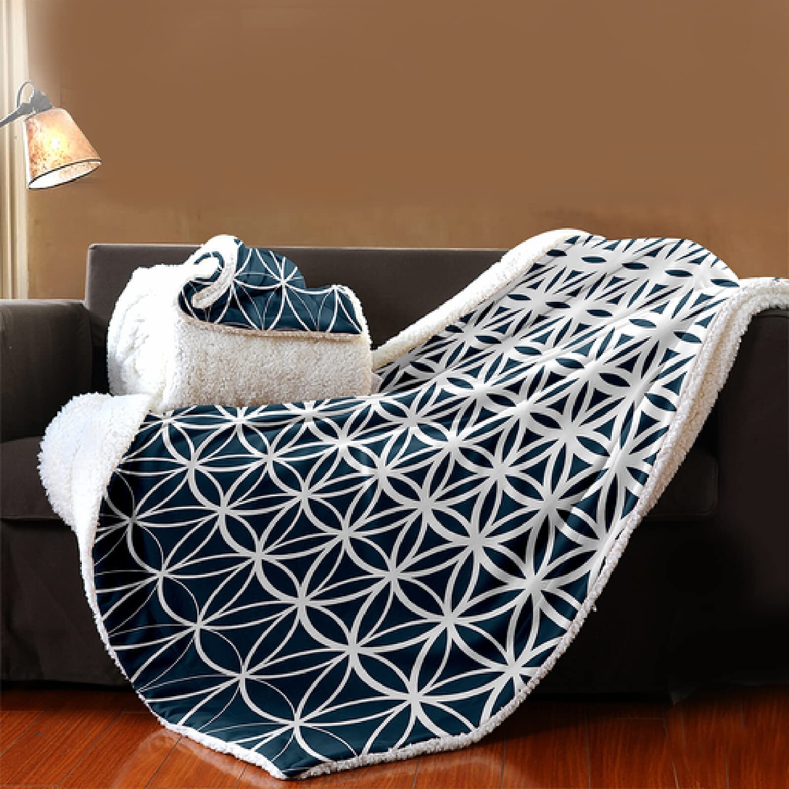 Amazon Dnhfui ブランケットフリースキングサイズ 青 ライン 女性のための長い毛布特大の居心地の良い毛布男性と十代の若者たちのフリース毛布はすべてに適合します 130x160cm ソファベッド オンライン通販