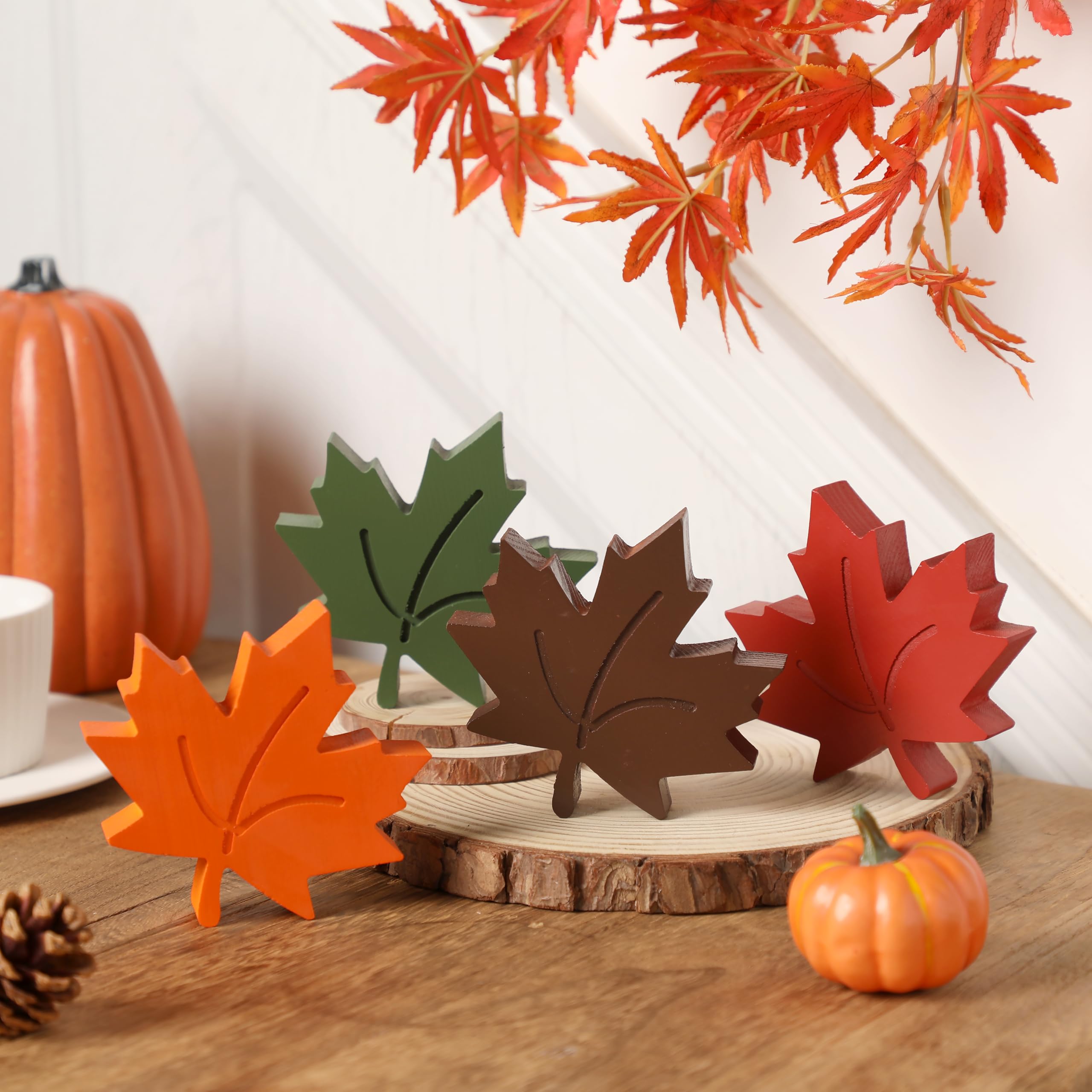 Amorita 4pcs Fall Thanksgiving Leaves Decorations Farmhouse Table Decor Centerpiece Wooden Maple Leaf Signs Block for Autumn Harvest Tiered Tray Party
