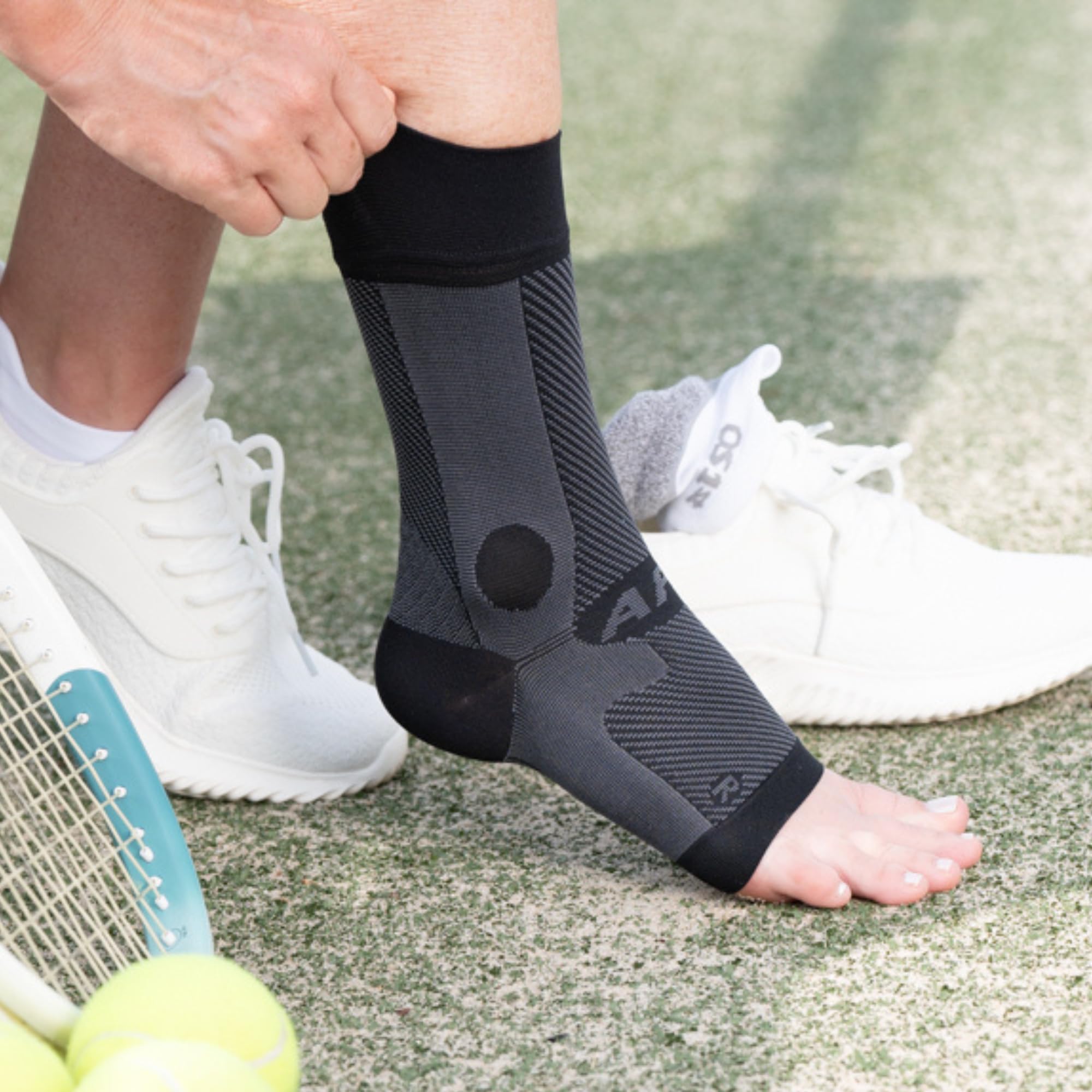 Orthosleeve cavigliera a compressione graduata AF7-7 zone di compressione - Stabilizza medialmente e lateralmente la caviglia - Previene le cadute
