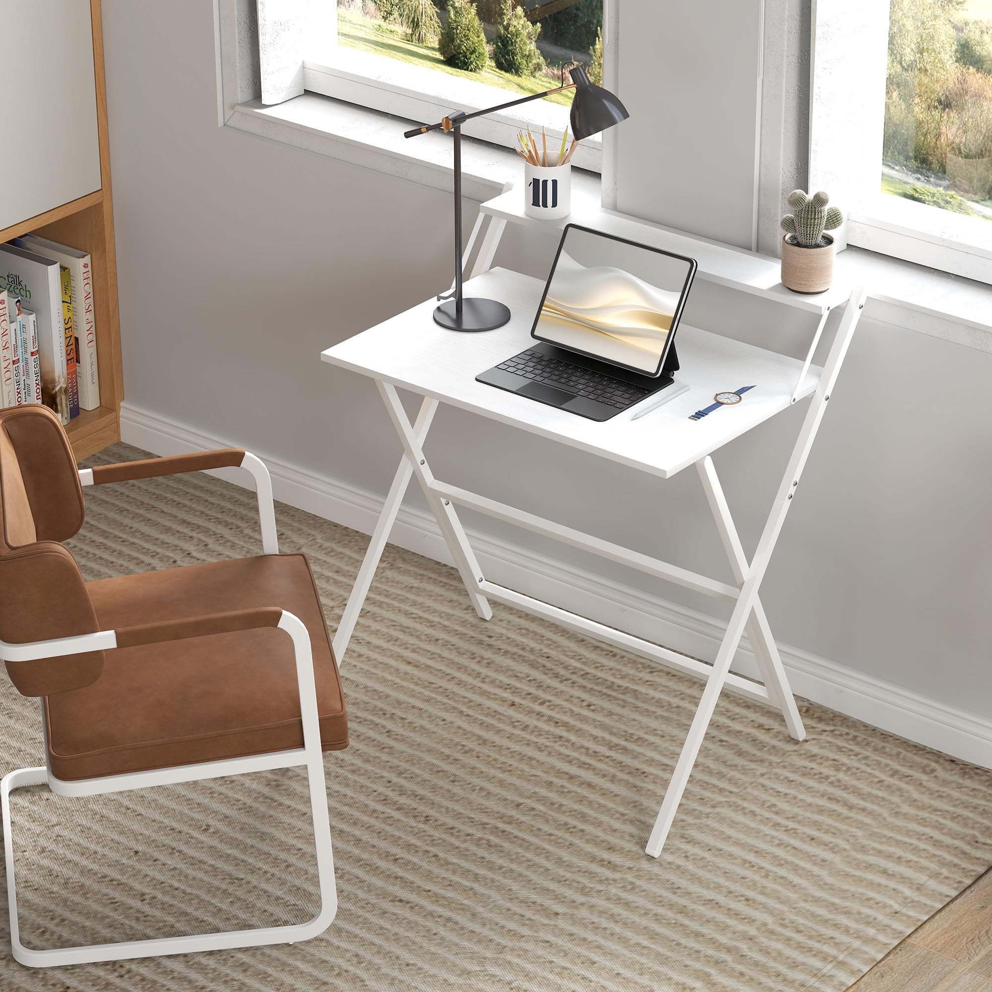 HOMCOM Scrivania Salvaspazio Pieghevole 81.5x62x86.5 cm Bianco | Con Ripiano per Monitor, Tavolo per Computer Piccola, Richiudibile, da Ufficio e Studio, in Acciaio