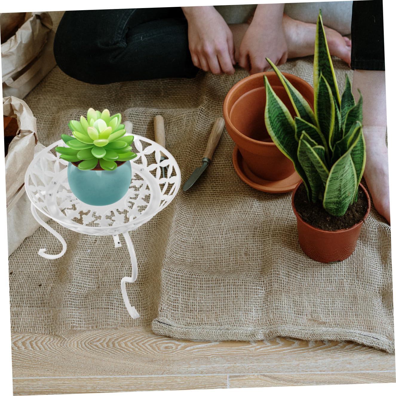 Mikikit Soporte de Hierro para Macetas Estilo Europeo, 1 Juego | Blanco, Uso en Cocina E Interior, Carga Alta, Decoración para Florero y Planta, Amantes de Flores