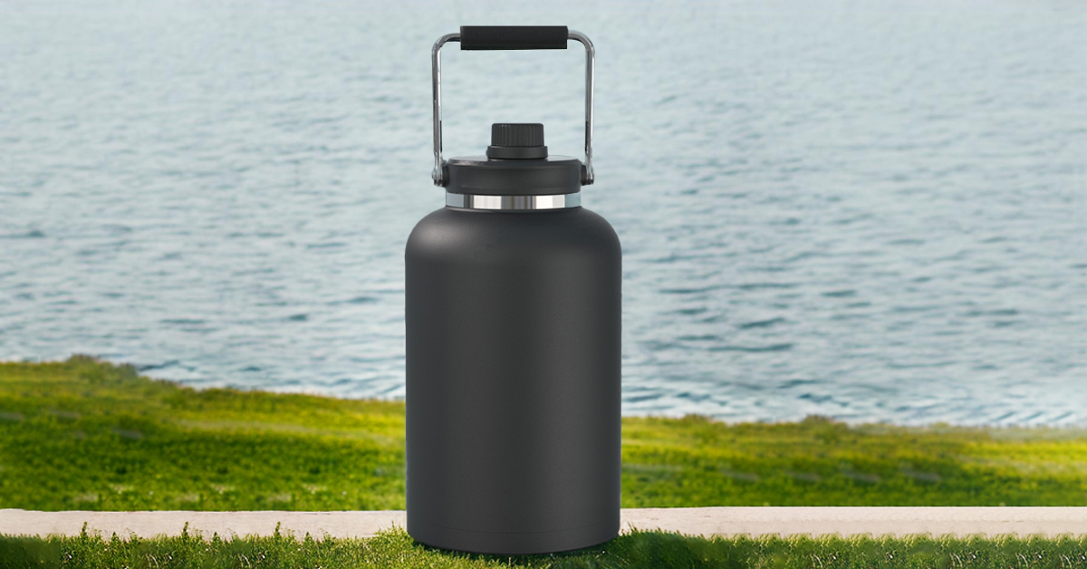 Amazon.com: Zenbo One Gallon Jug with Straw, 128 oz Double Wall