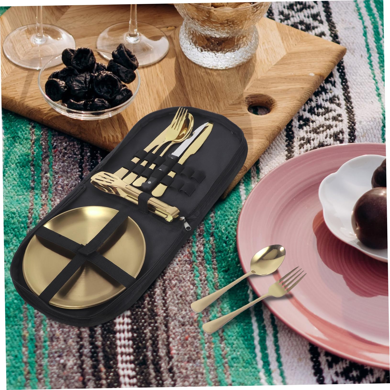 Campingbesteckset Wiederverwendbares Outdoor Besteck aus Edelstahl mit Ergonomischem Design und Aufbewahrungstasche für Camping und Besondere Anlässe