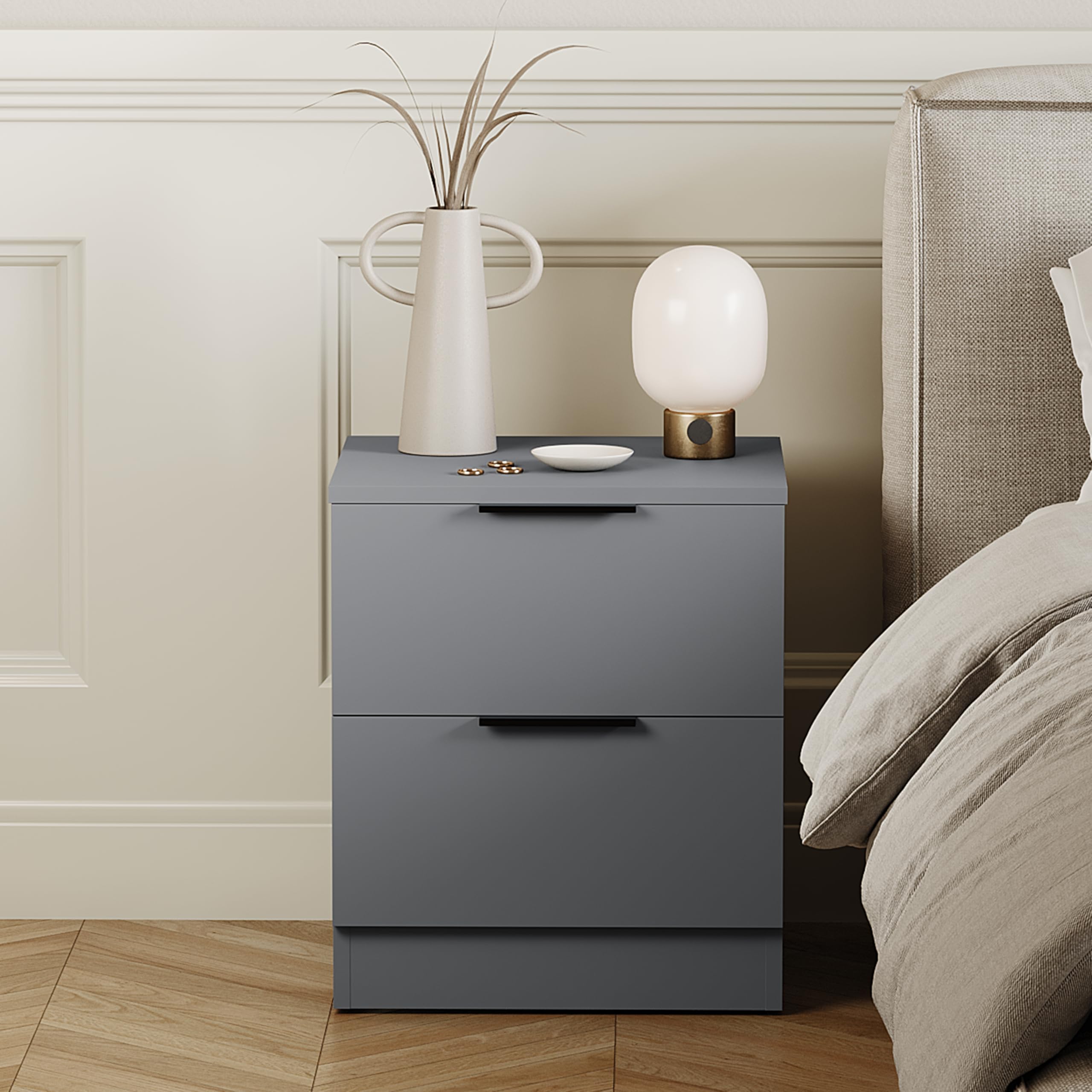 Vida Designs Trega - Comodino a 2 cassetti grigio – Comodino compatto salvaspazio – 41 x 39 x 28 cm – legno ingegnerizzato – cassetti scorrevoli, maniglie nere moderne – ideale per camera da letto e