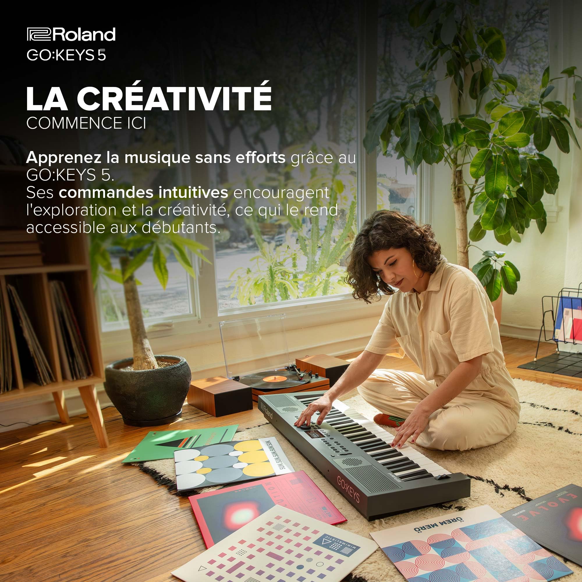 Clavier de création musicale GO:KEYS 5 Roland | Clavier à 61 touches | Générateur ZEN-Core avec plus de 1000 sons intégrés | Haut-parleurs stéréo | Entrée micro – Blanc