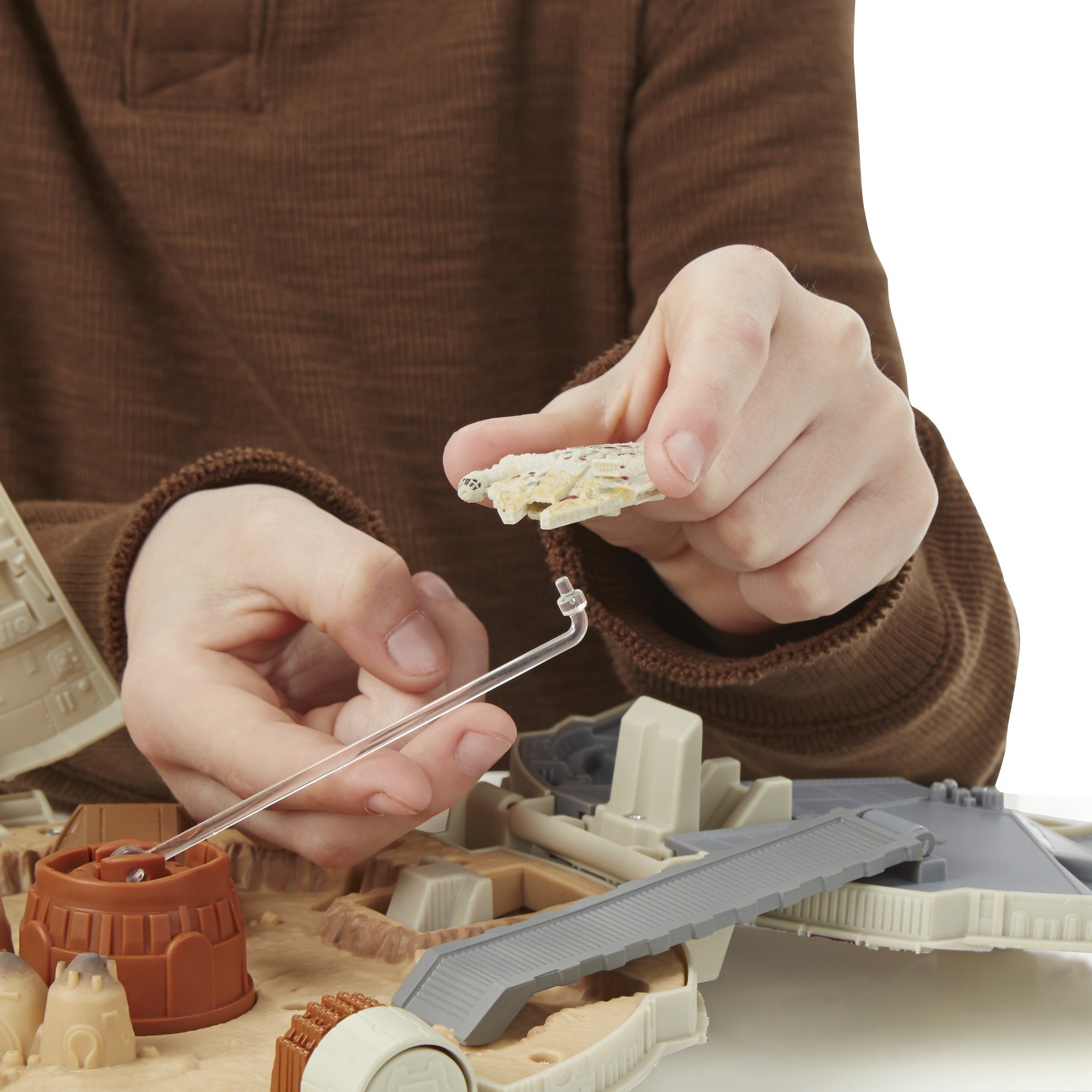 Star Wars Hasbro – Micro Machines The Force Awakens, Millenium Falcon, Set Veicoli E Accessori