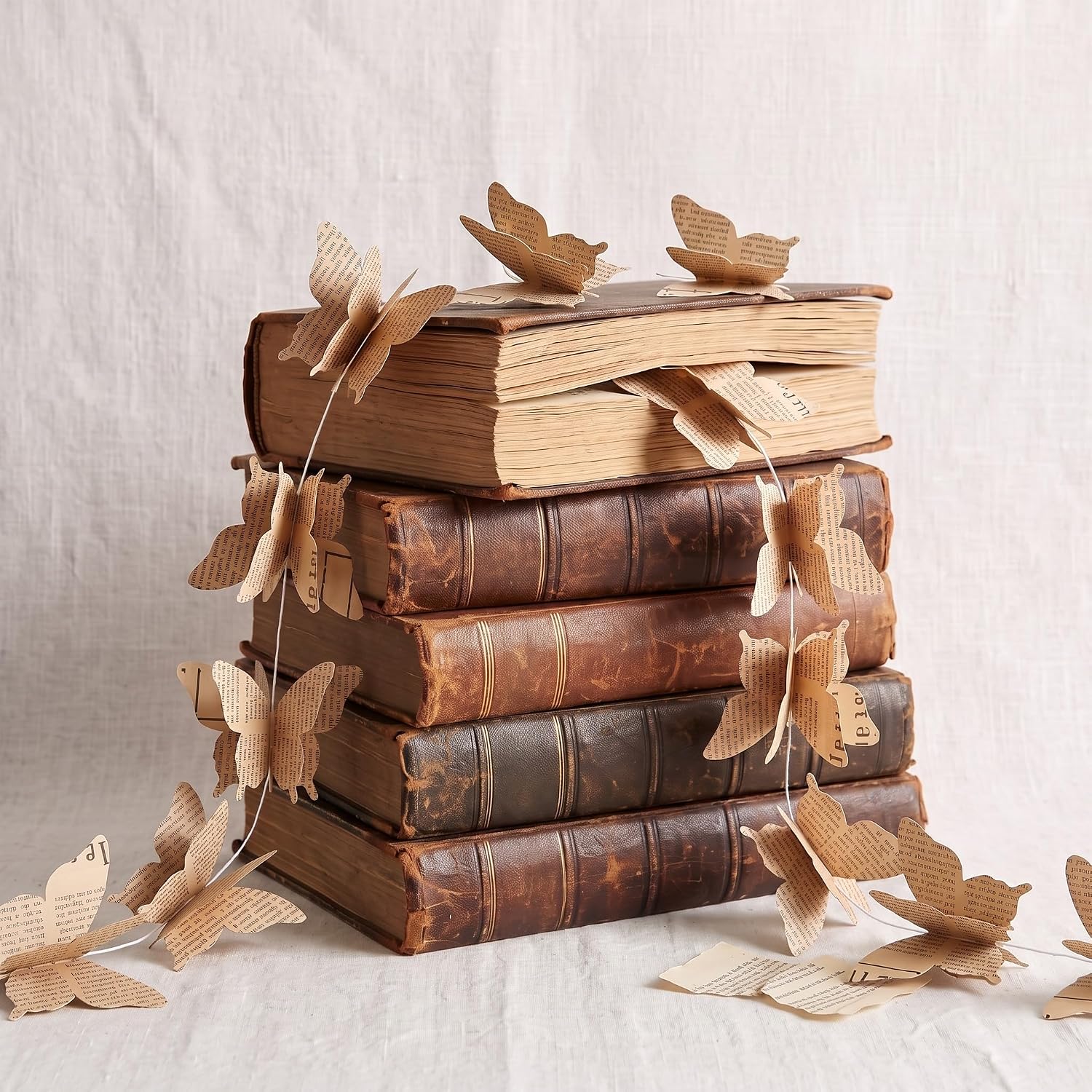 Gueevin 150 Pcs 3D Paper Butterfly Confetti Vintage 2 Inch Book Party Decorations Butterfly Book Newspaper Table Confetti for Books Club Wedding Bridal Baby Shower Birthday Party Decor Photo Prop