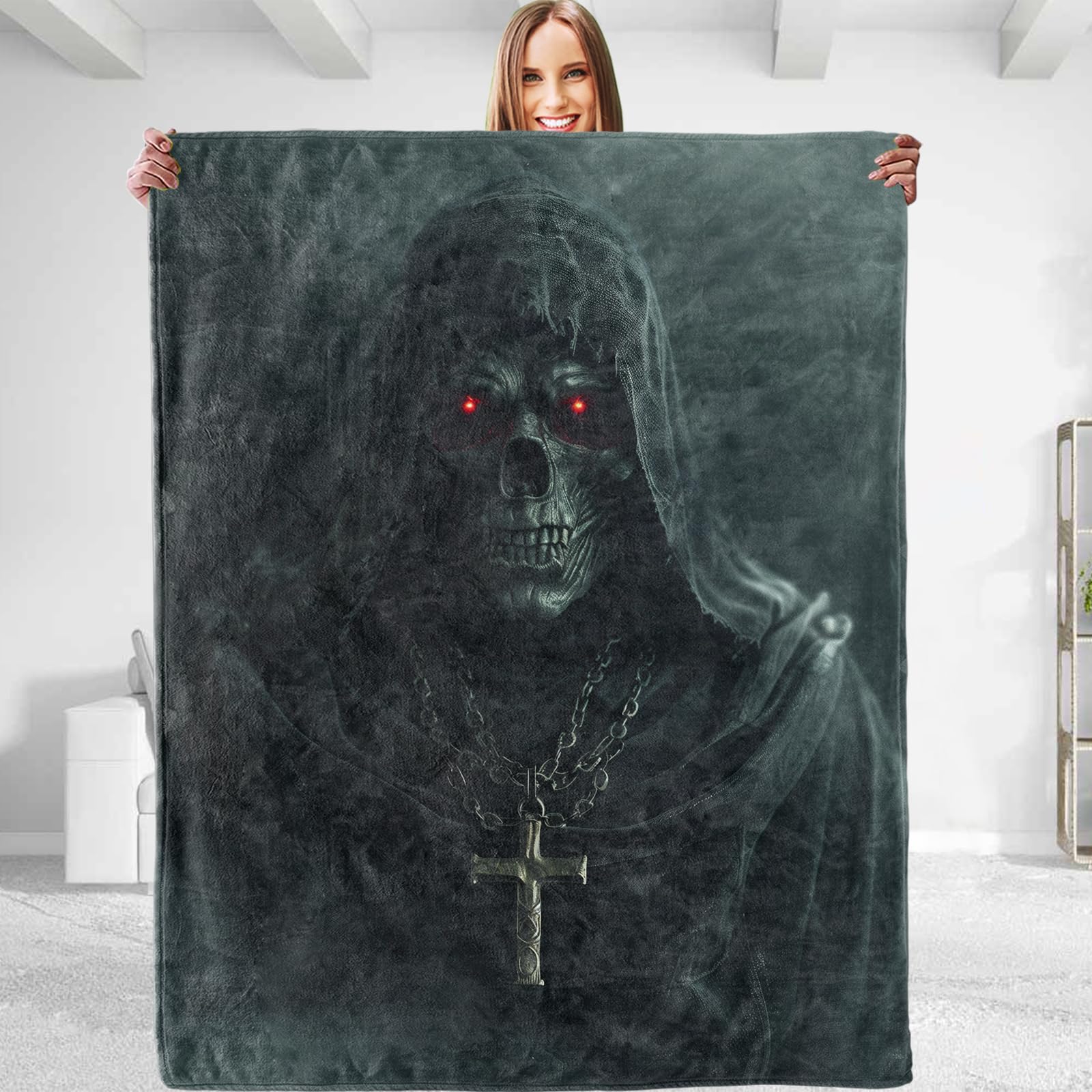 dhakalrlde Horrible Skull Throw Blanket - Plush, Soft, Comfy, Lightweight, Warm, Fuzzy, Flannel Blanket for Couch, Bed, Travel, Office, Outdoor, Home