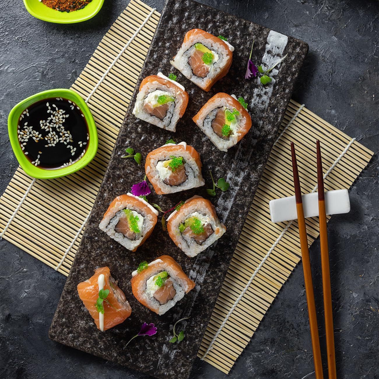 Zestaw 2 szt., szare sushi, bazooka, forma do sushi z matą bambusową, łatwy w obsłudze, zestaw do sushi dla początkujących i profesjonalistów, do samodzielnego wykonania sushi