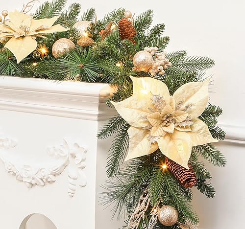 SHareconn - Guirnalda navideña preiluminada, 9 pies, luces LED multicolor, temporizador con baterías, con esferas y flores de pascua para repisa,