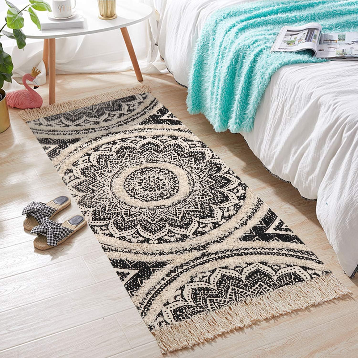 KIMODE Cotton Area Rug, Hand Chic Diamond Print Tassels Throw Rugs Door Mat Indoor Area Rugs for Bathroom,Bedroom,Living Room,Laundry Room 2' x 4.4'