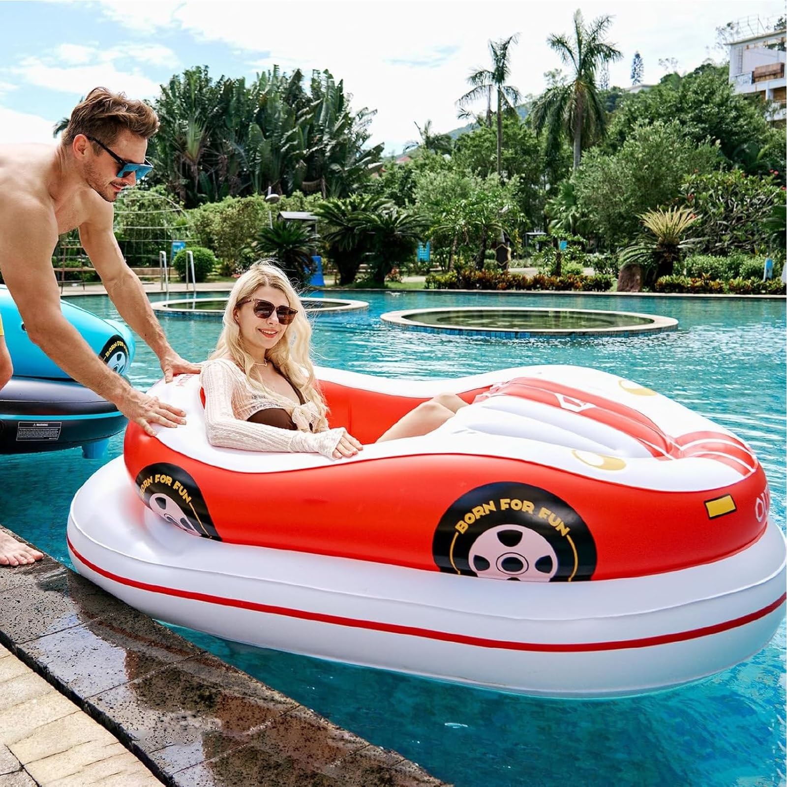 Bumper boat gonfiabile motorizzato, galleggiante ricaricabile per l'estate