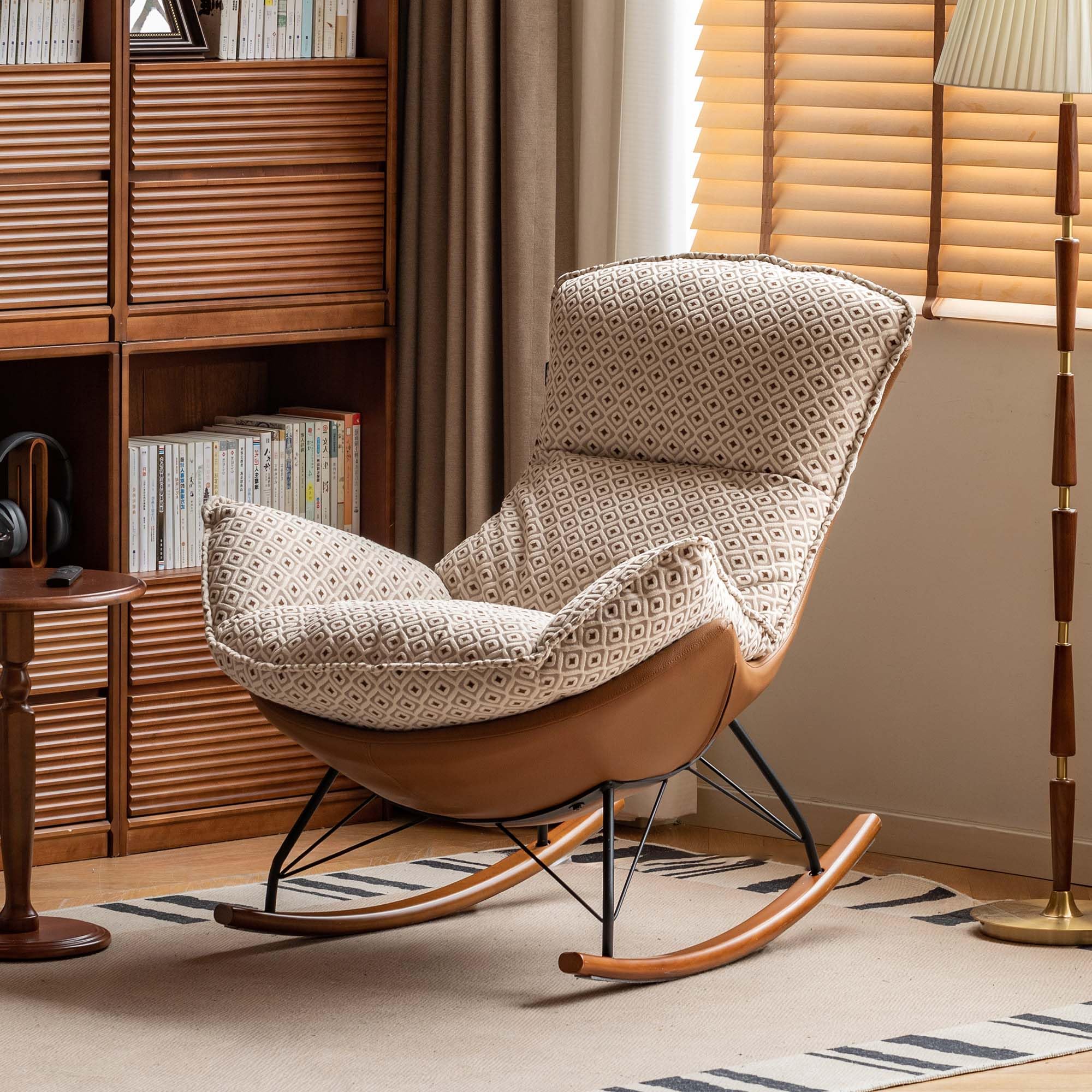 YESWOOD Moderner Schaukelstuhl, eiförmig, gepolstert, Akzentwippe, abnehmbare Kissen, Massivholzbeine und Metallrahmen, Wohnzimmer, Schlafzimmer, Kinderzimmer