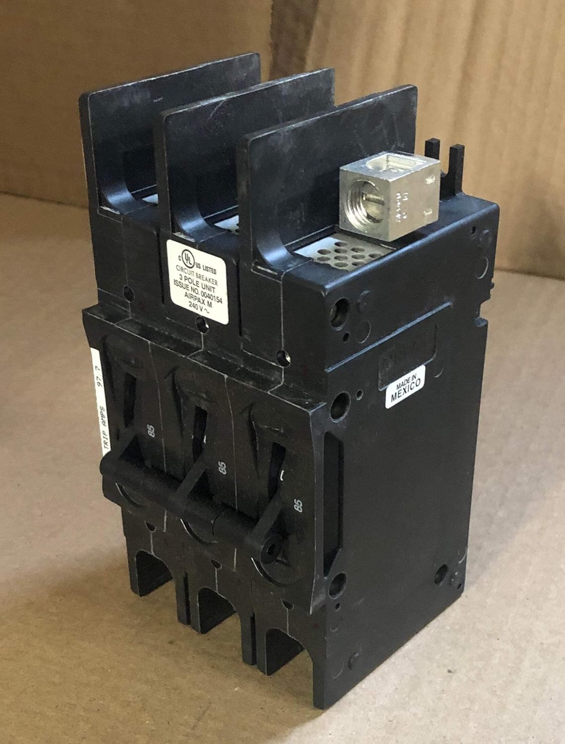 -3-29732-50/X13050343-50 3 Pole 85 AMP 209 Multi-Pole Series Hydraulic Magnetic Circuit Breaker Protector