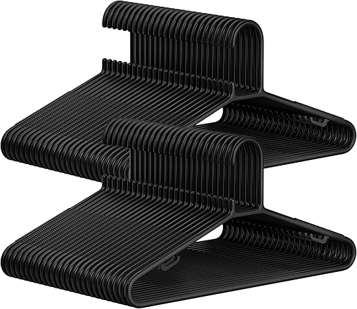 Lifemaster Lot De 50 Cintres Antidérapants En Velours De Qualité Supérieure - En Plastique Noir Robuste Avec Crochets Pivotants à 360° Lisses Pour Une Suspension Sans Plis Et Une Organisation Peu