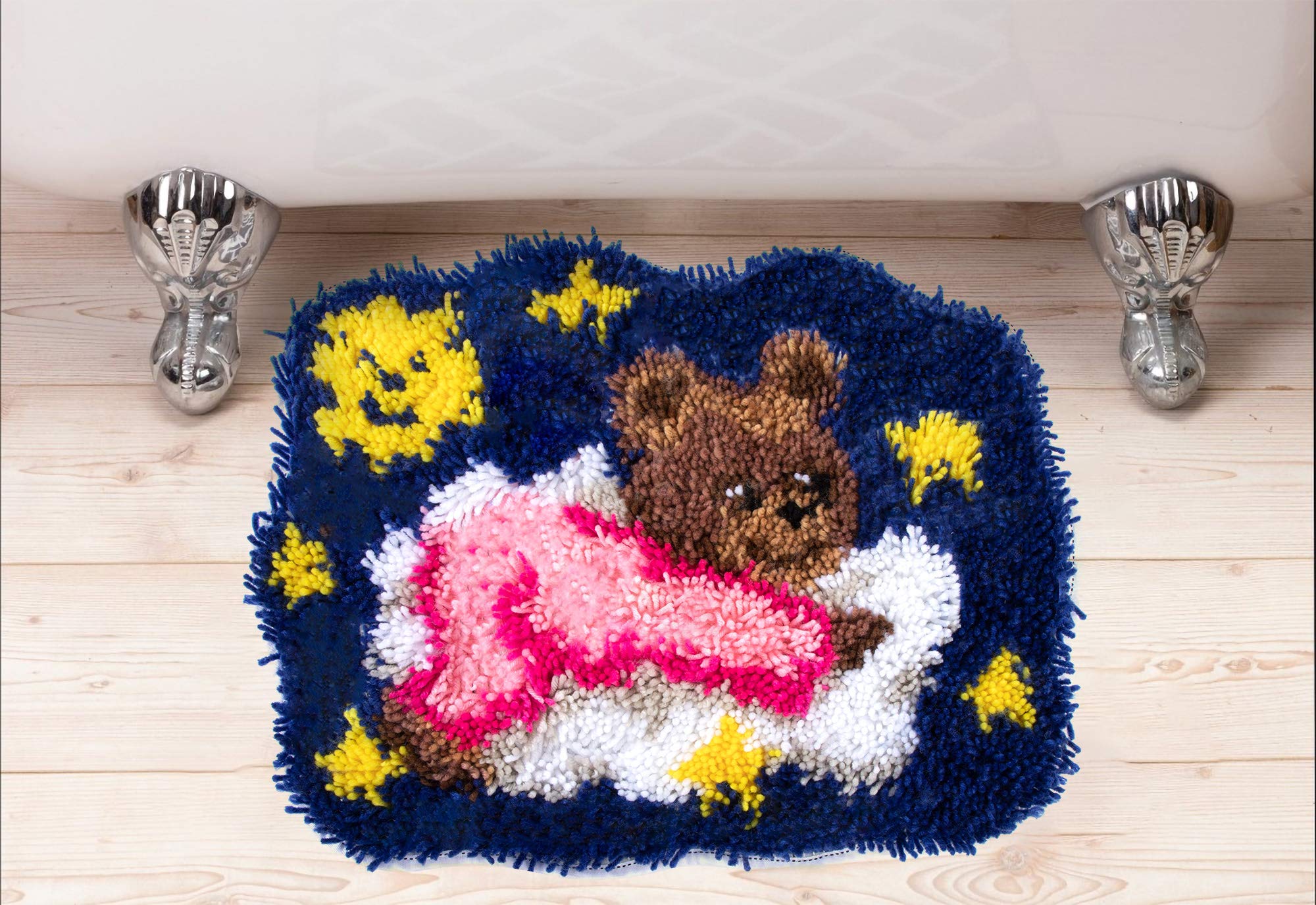 HOLEMZ Kit Gancio di Chiusura Tappeto Modello Animale del Orso Tappeto da Ricamo Fai da Te Fare Decorazioni per la Casa 19.4 inch X 14.9 inch