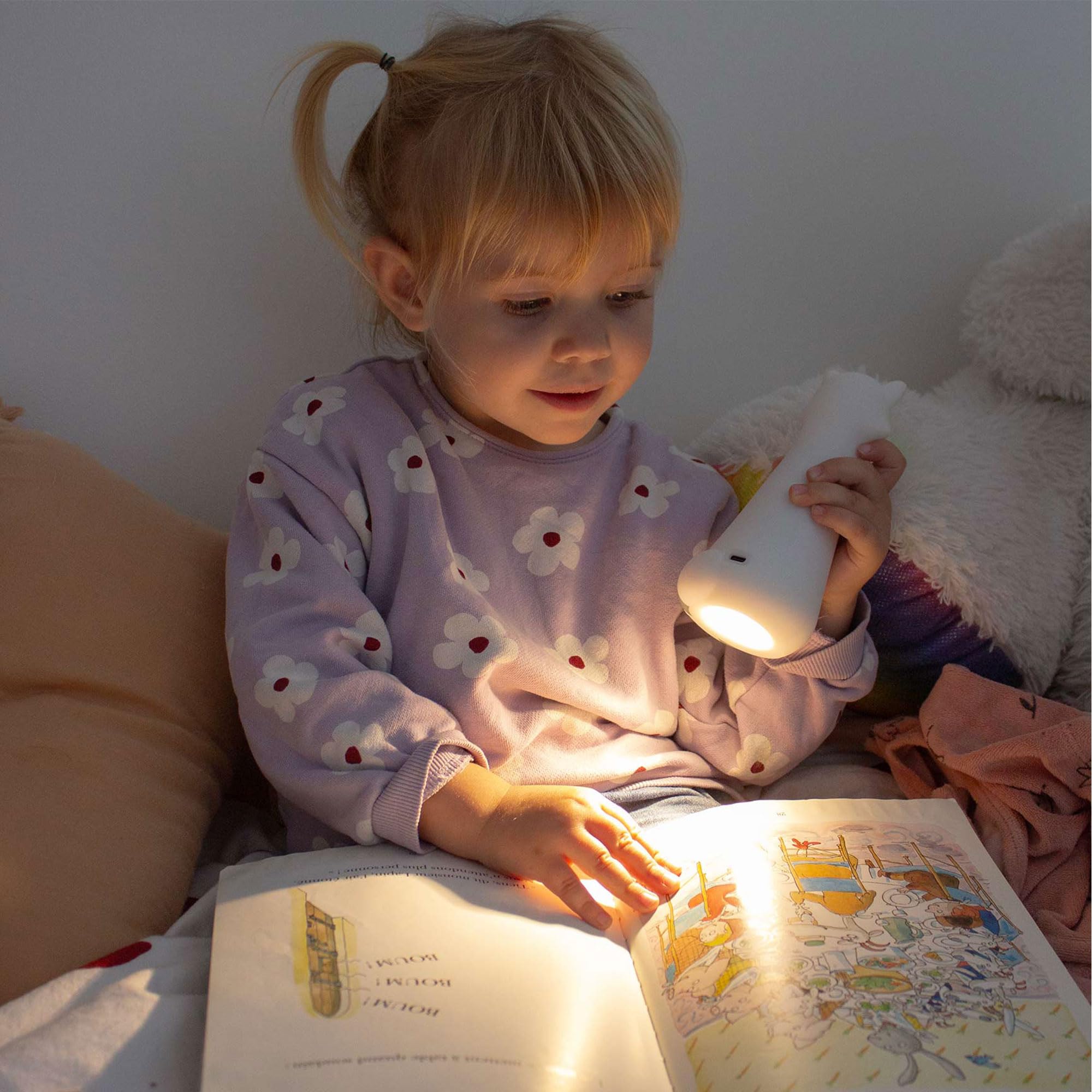 bblüv - Koön – Veilleuse Bébé & Lampe Torche Portable en Silicone – 3 Niveaux de Luminosité, Rechargeable & Transportable, Éclairage LED Doux