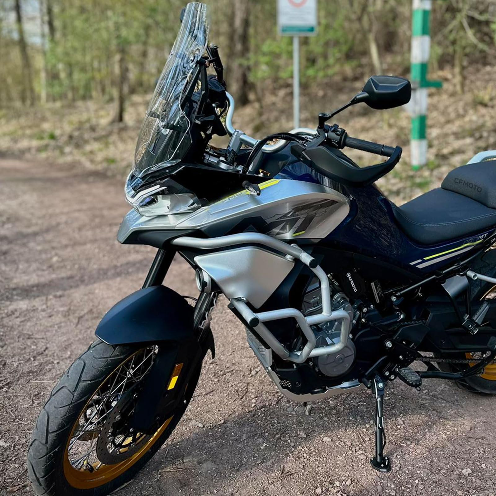 Motor-Highway-Heringe, Stahl-Motor-Sturzbügelschutz, Stoßstange, silberfarben, passend für CFMOTO CF Moto 800MT 800 MT Zubehör 2021 2022 2023 2024 (Silber)
