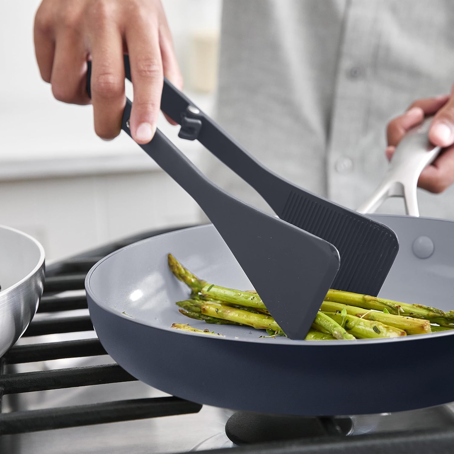 GreenPan Silicone Tong, Cooking Grilling Serving, Salad, Kitchen Utensil, Flexible Rubber Nonstick Cookware, Steel Core, Heat-Resistant, Anti-Slip Handle, BPA-Free, Dishwasher Safe, Charcoal Gray image 4