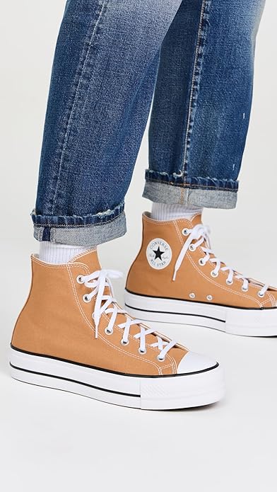 Converse Women's Chuck Taylor All Star Lift Platforms