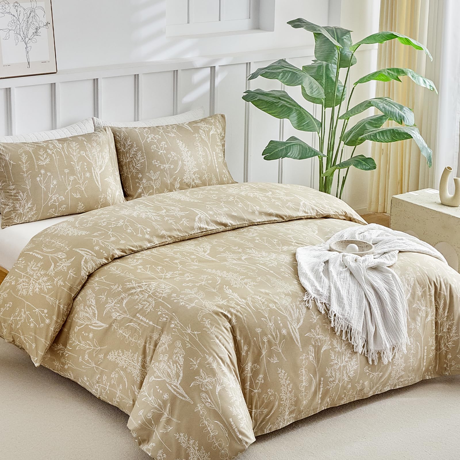 Tokokimo Duvet Cover for 135/150 Bed, Duvet Cover 220 x 240, Sage Pattern Microfibre Duvet Cover 3 Pieces Composed of 1 Duvet Cover 220 x 240 cm + 2 Pillowcases 50 x 75 cm, Khaki — image 1
